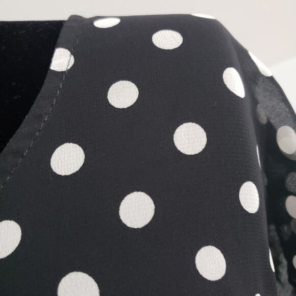 Black Lace and Polka Dot Semi Sheer Dolman Sleeve Crop Top by Soprano Small - Picture 6 of 9